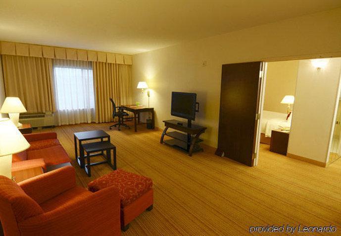 Courtyard Kansas City East/blue Springs 3* Blue Springs